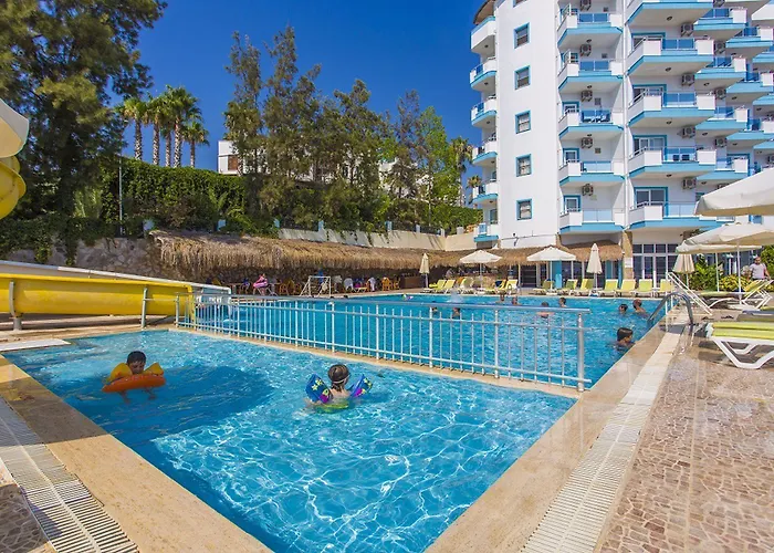 Club Sun Paradise מלון אלאניה