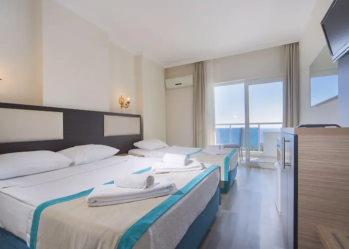 מלון Club Sun Paradise